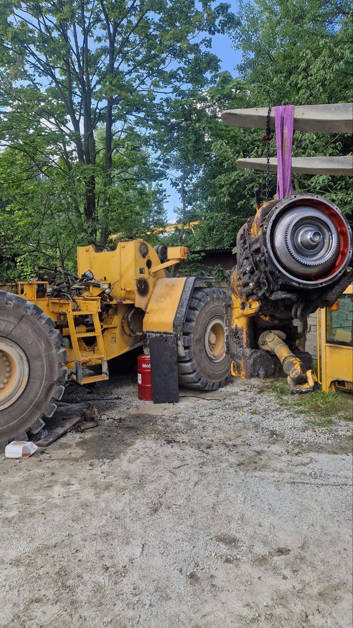 Naprawa maszyny budowlanej